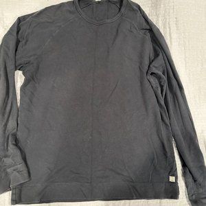 Vuori Men's XXL Light pullover sweatshirt, Navy Blue color